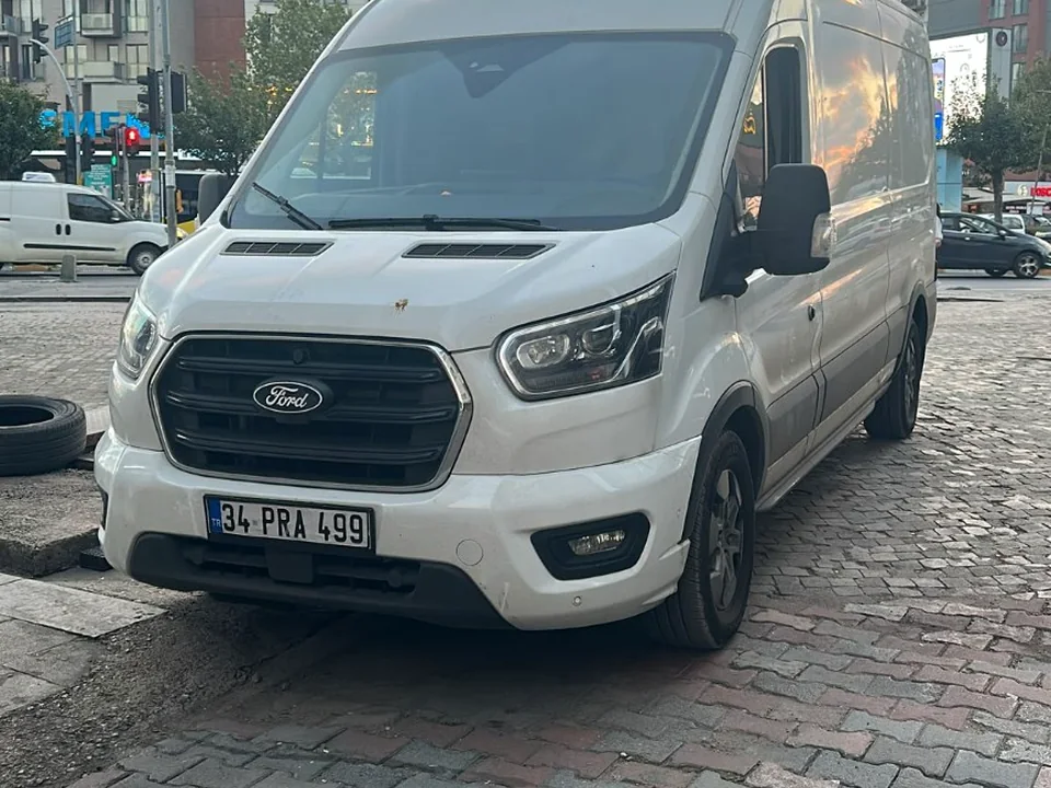Bakır Oto Lastik acil yol yardım aracı